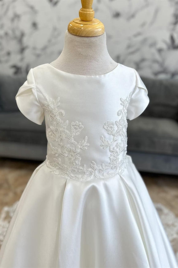 A-Linie Satin Stickerei Blumenmädchenkleid Schnürung am Rücken Sweep/Pinsel zug